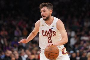 首发实力！杰罗姆仅出战21分钟 15中9砍25分2板3助&amp;三分5中4