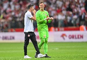 MK体育直播-记者:巴萨推动什琴斯尼续约到2026年,弗里克希望留下他