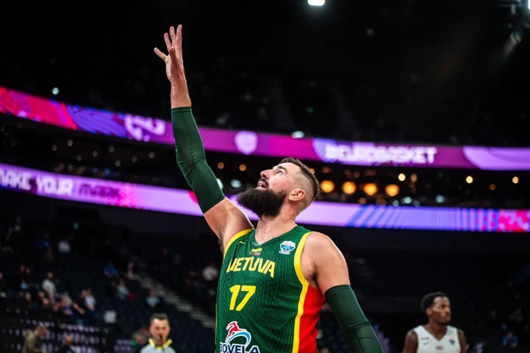 MK体育资讯-场均15.7分！欧锦赛的瓦兰，什么水平？