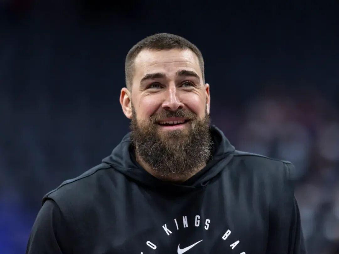 MK体育资讯-场均15.7分！欧锦赛的瓦兰，什么水平？