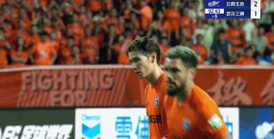 mk体育官方-中超战报：罗竞世界波，李松益自摆乌龙，云南玉昆2-1武汉三镇